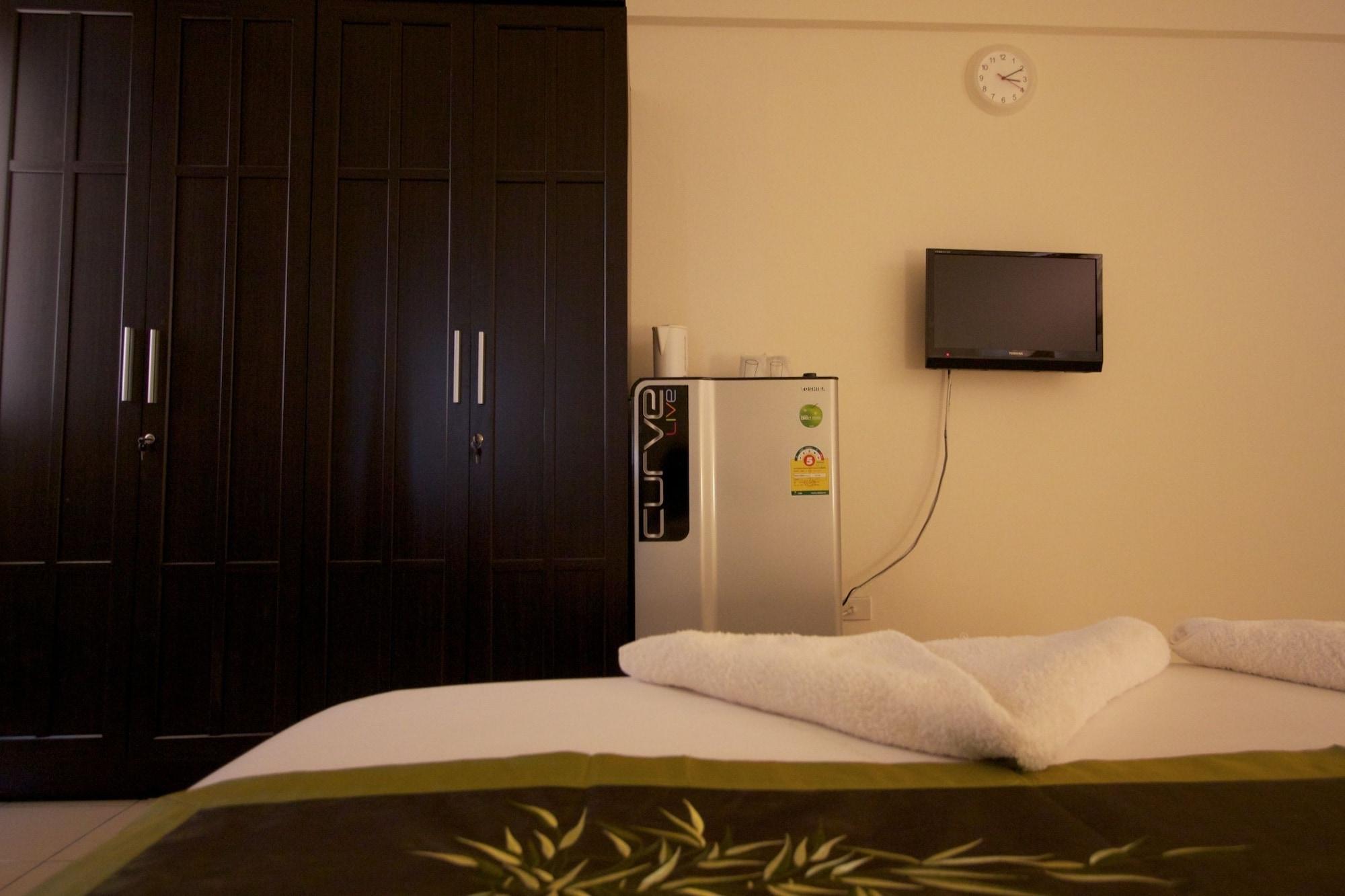 Bangsaen Charn Residence מראה חיצוני תמונה