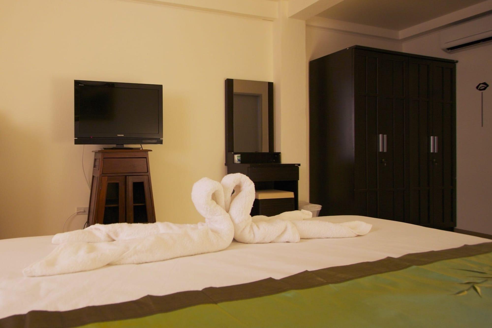 Bangsaen Charn Residence מראה חיצוני תמונה