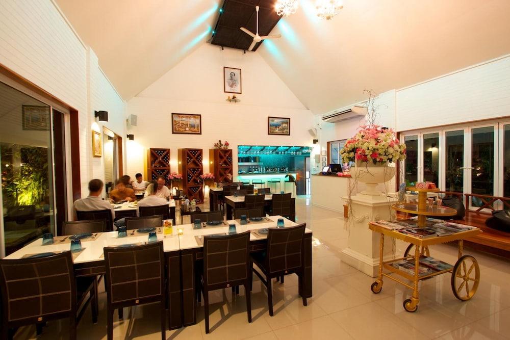 Bangsaen Charn Residence מראה חיצוני תמונה