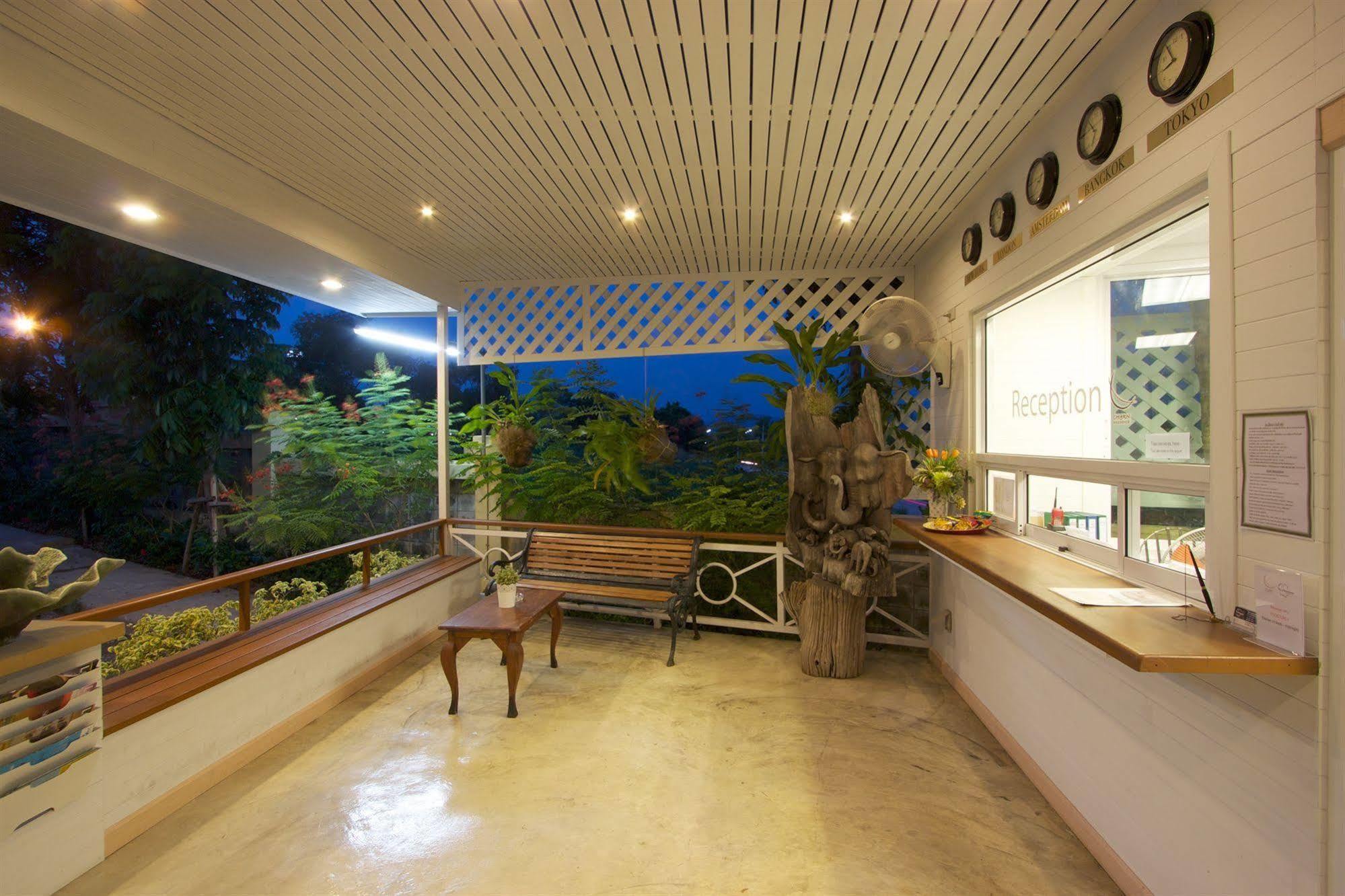 Bangsaen Charn Residence מראה חיצוני תמונה