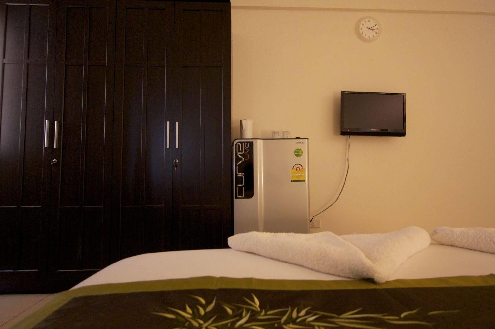 Bangsaen Charn Residence מראה חיצוני תמונה