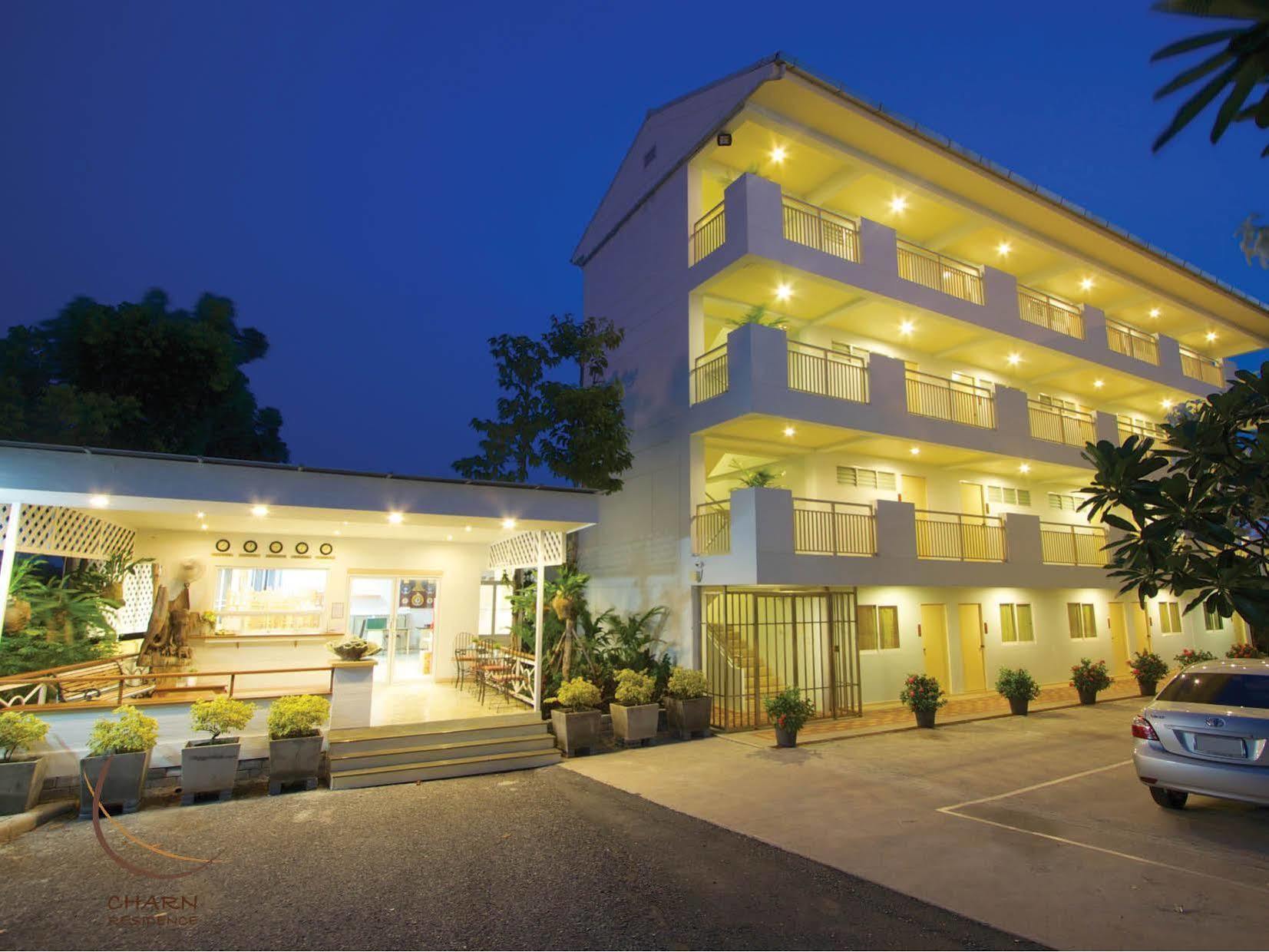 Bangsaen Charn Residence מראה חיצוני תמונה